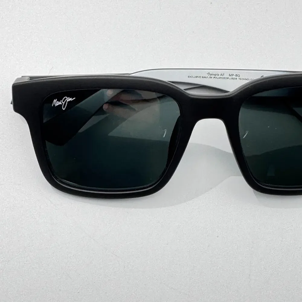 Maui Jim Sunglasses Opiopio AF MP-BG MJ659-02 Black Square Polarized Asian Fit